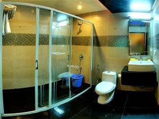 Hotel Sitara Grand Hyderabad Exterior photo